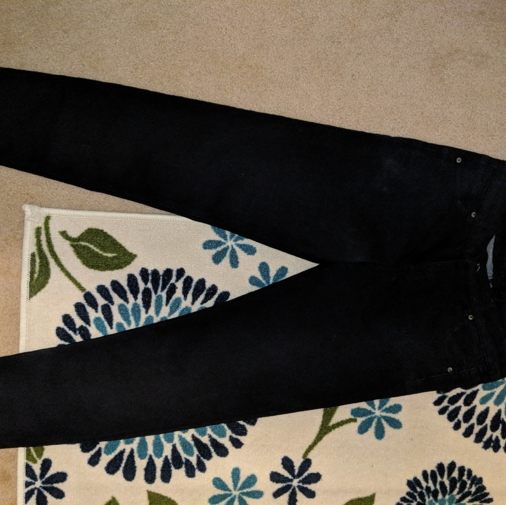 Black jeggings